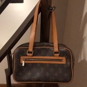 Louis Vuitton Handbag